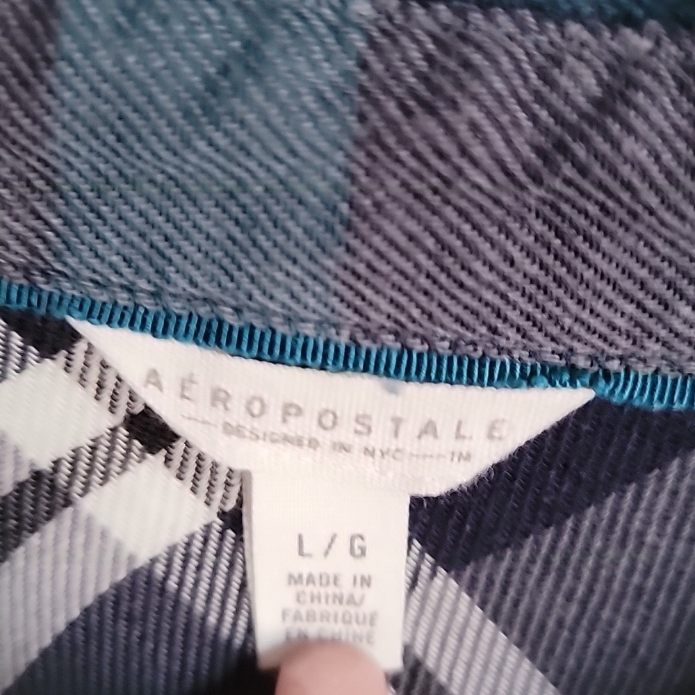 Aeropostale women's large, long sleeved, buttondown plaid shirt, blue and green. - Picture 3 of 7
